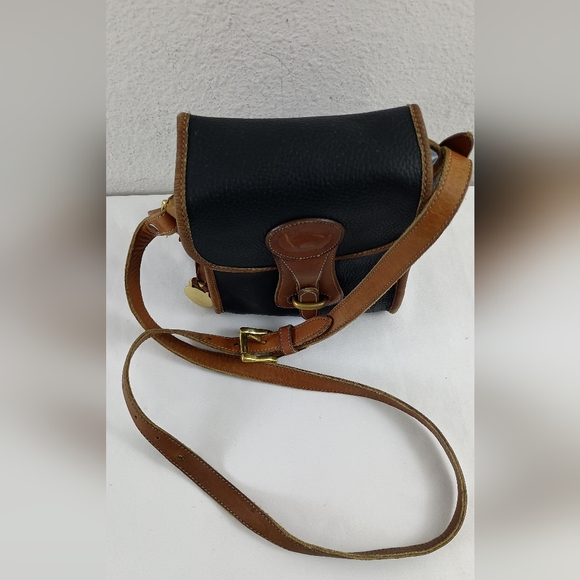 Dooney & Bourke Vintage All Weather Leather Essex Black Tan Crossbody Bag - Picture 6 of 14